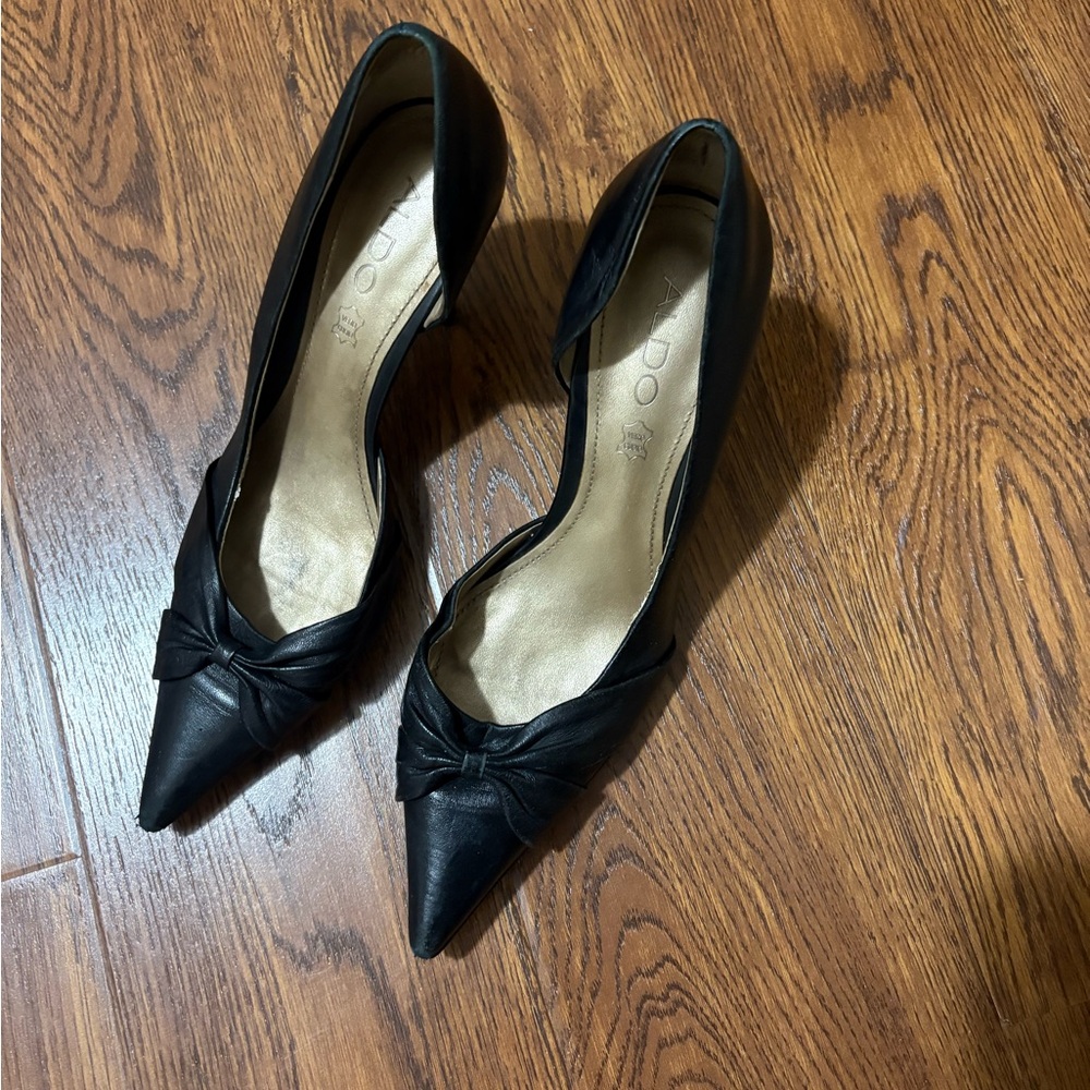 Aldo Black Pointed Toe Heels